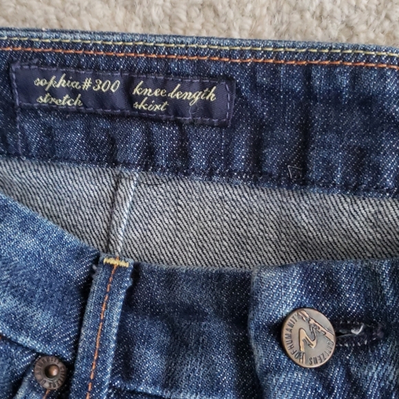 Sexy Amazing Women's Slim-Look Citzens of Humanity Jean Skirt Sz:25 Sm - Picture 2 of 5